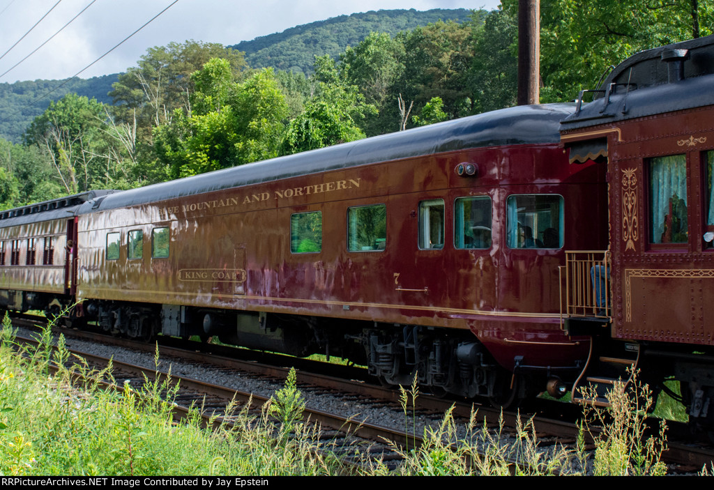 RBMN 7 is part of the consist of the Iron Horse Ramble 